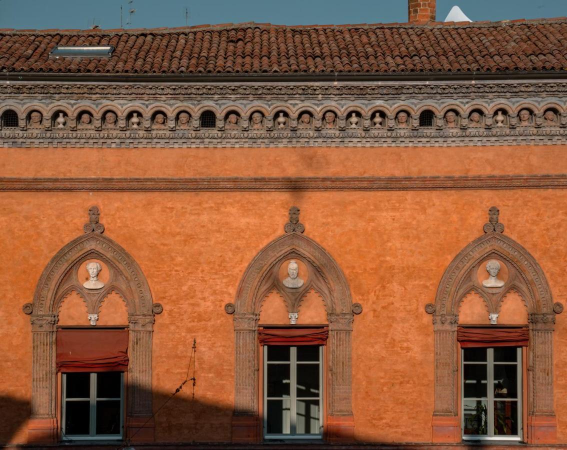 شقة Piazza Santo Stefano Con Vista بولونيا المظهر الخارجي الصورة